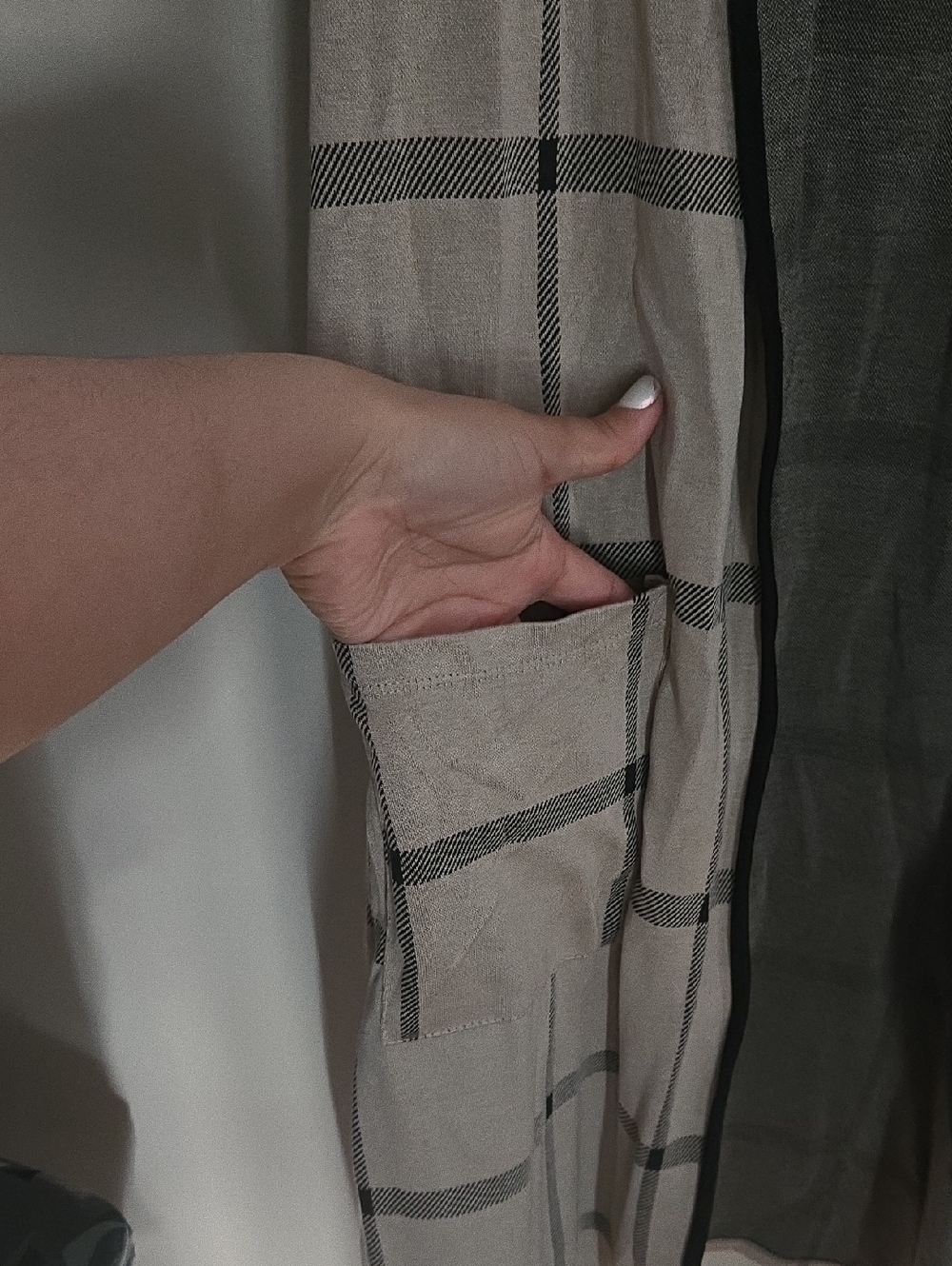 olive blu Sleeveless Plaid Open Cardigan - Picture 2 of 7